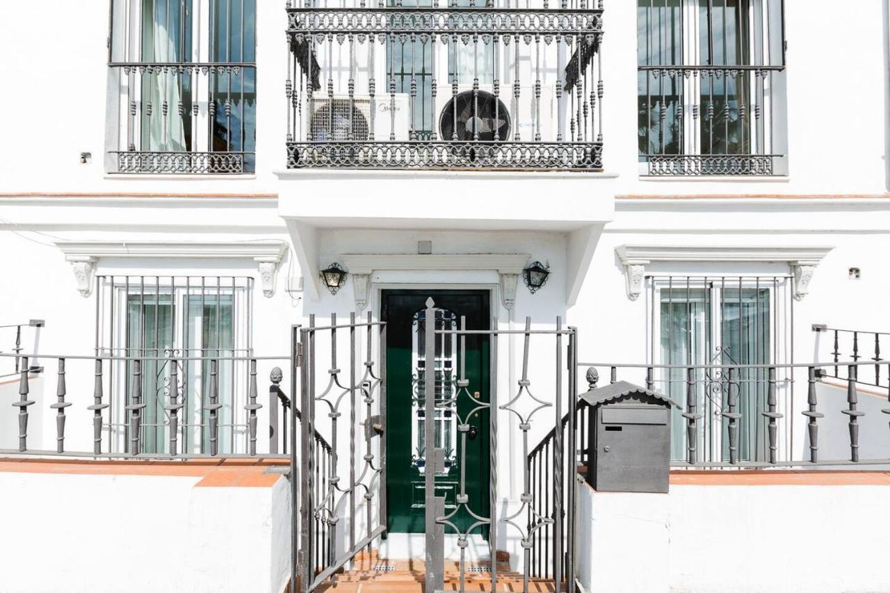 Loft En Primera Linea Del Paseo Maritimo Málaga Dış mekan fotoğraf