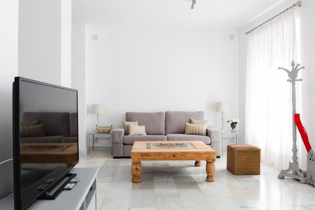 Loft En Primera Linea Del Paseo Maritimo Málaga Dış mekan fotoğraf