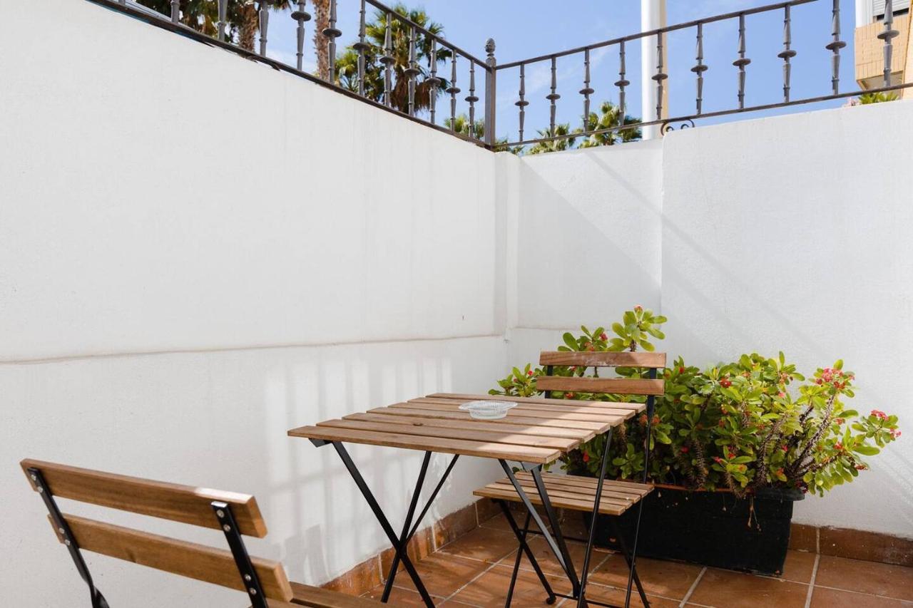 Loft En Primera Linea Del Paseo Maritimo Málaga Dış mekan fotoğraf